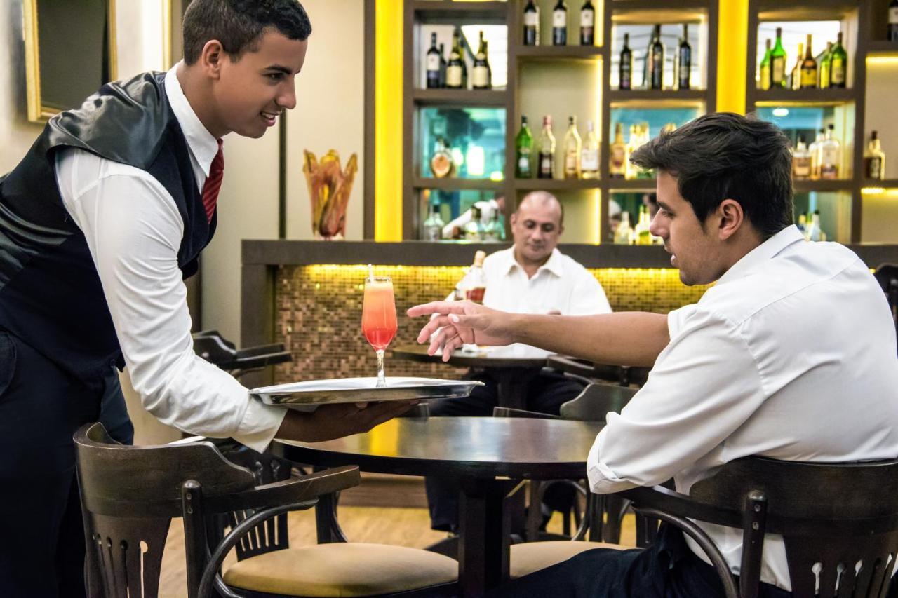 Hotel Nacional Inn Pocos De Caldas - Lazer Completo E Gastronomia No Centro Dış mekan fotoğraf